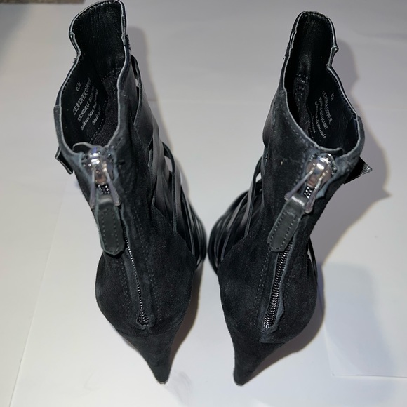 Sam Edelman Kendrix Suede Ankle Booties size 6 - Picture 6 of 9